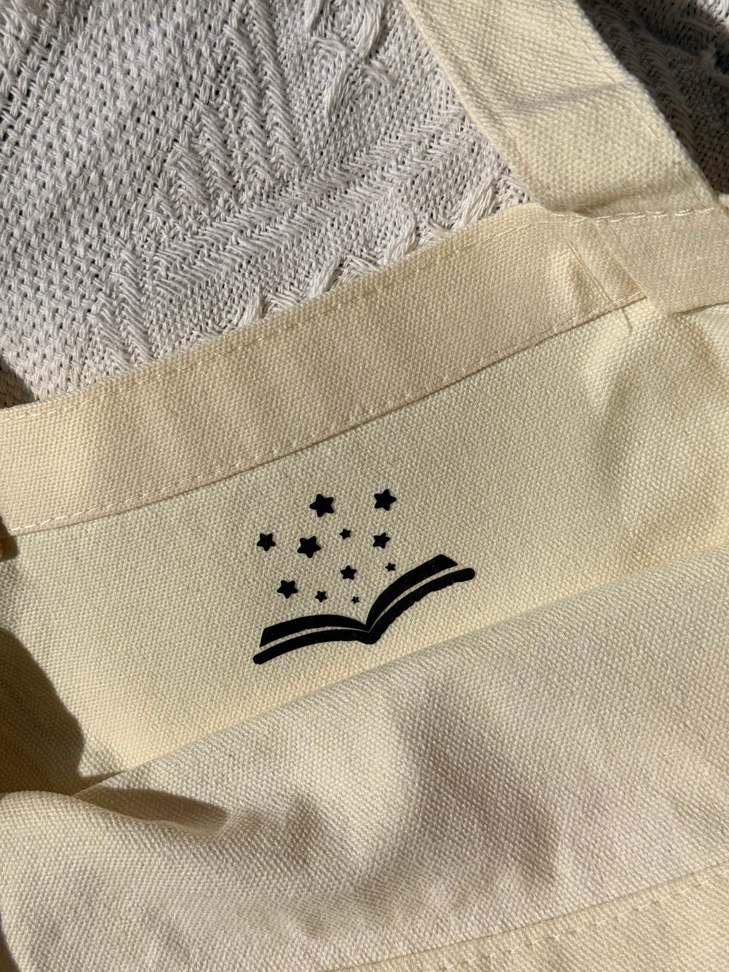 Tote bag Let's Go Book Shopping