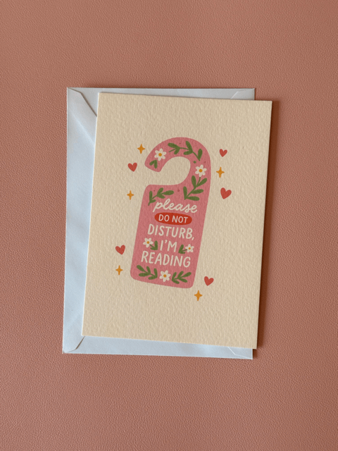 Wenskaart Do Not Disturb Charms Of Chapters