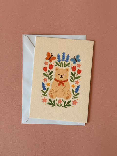 Wenskaart Springtime Bear Charms Of Chapters
