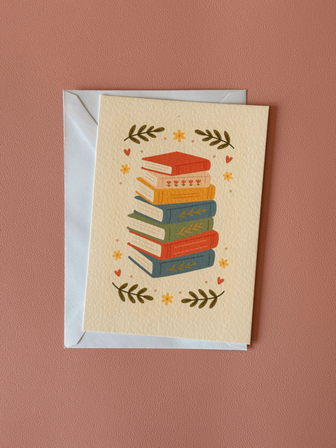 Wenskaart Stack of Stories Charms Of Chapters