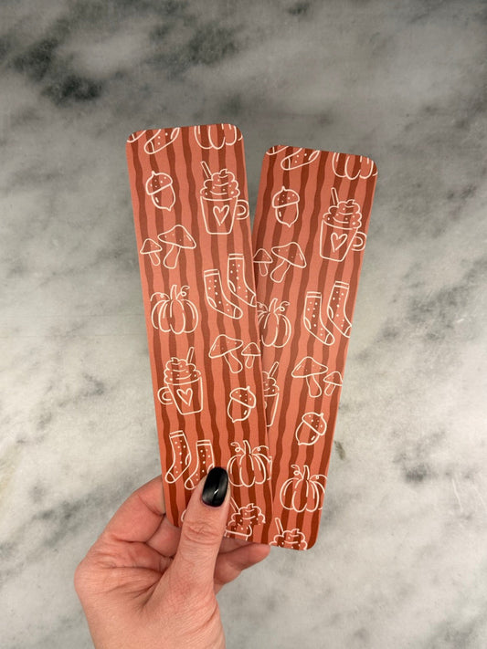 Cozy season is here: zo maak je lezen extra gezellig in de herfst