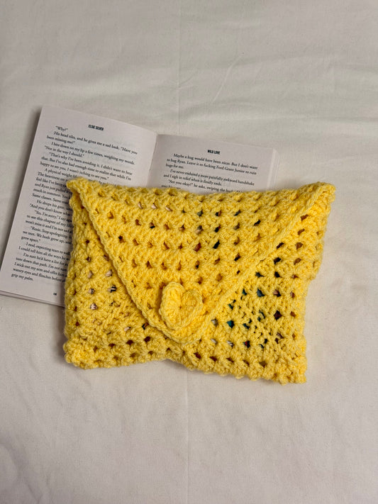Handgemaakte Booksleeve Geel Dicht