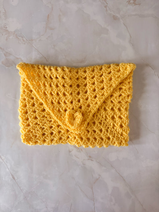 Booksleeve Geel