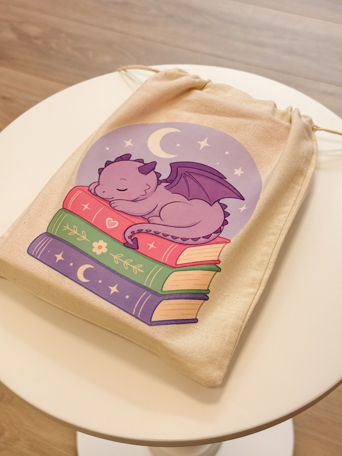 Book Pouch – Sleeping Dragon