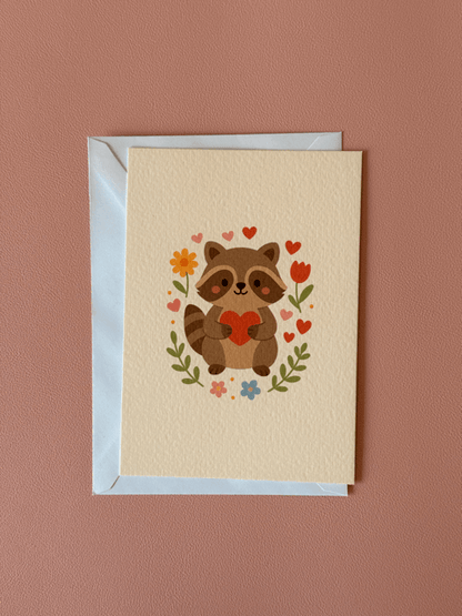 Wenskaart Raccoon Hug Charms Of Chapters
