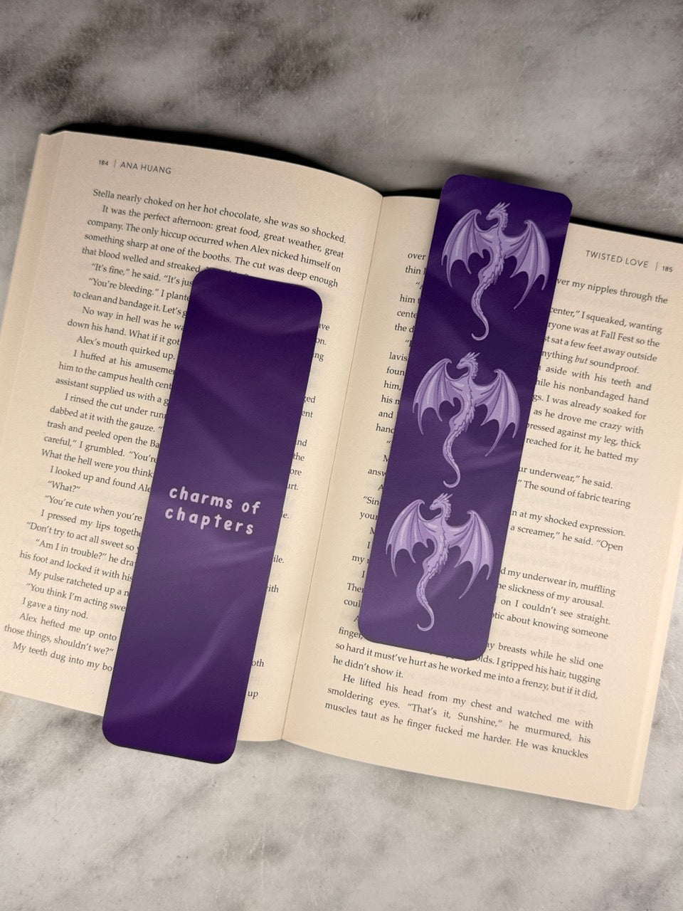 Achterkant van boekenlegger Dragons