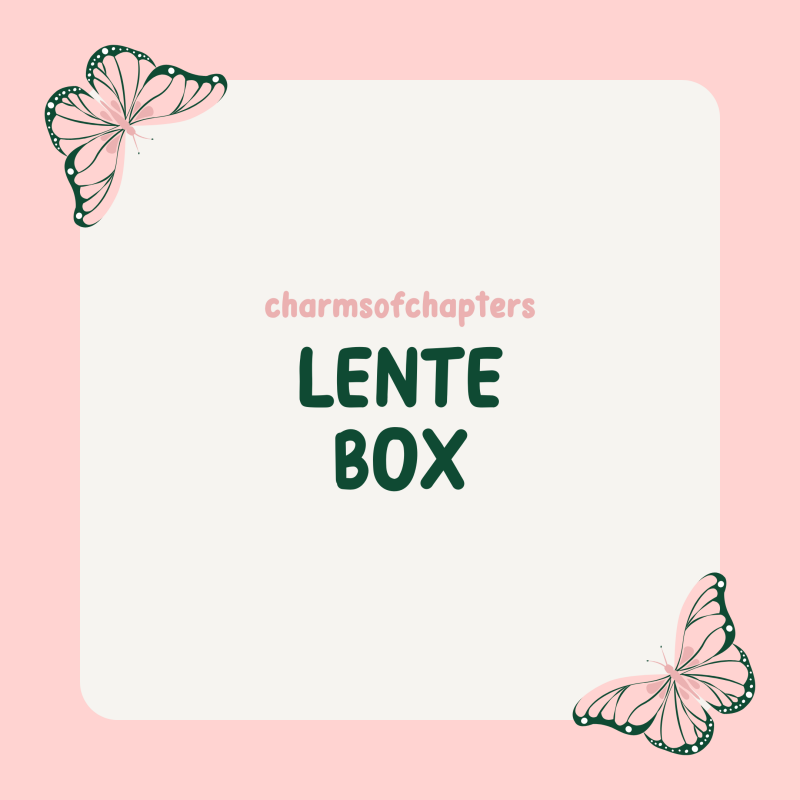 Lente Box ontwerp van Charms of Chapters, met een zachtroze achtergrond, vlinderillustraties en donkergroene tekst.
