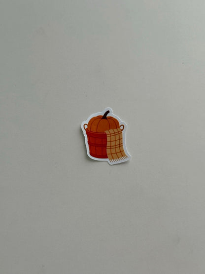 Bookish Pumpkin Basket sticker voor herfstige reading journals en planners.
