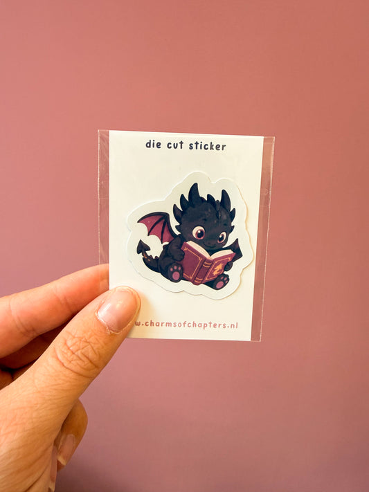 Zwarte Reading Dragon bookish sticker van Charms of Chapters.
